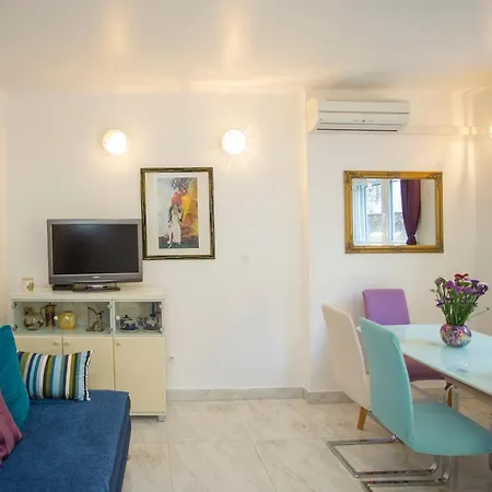 Apartment Sugar Flat
